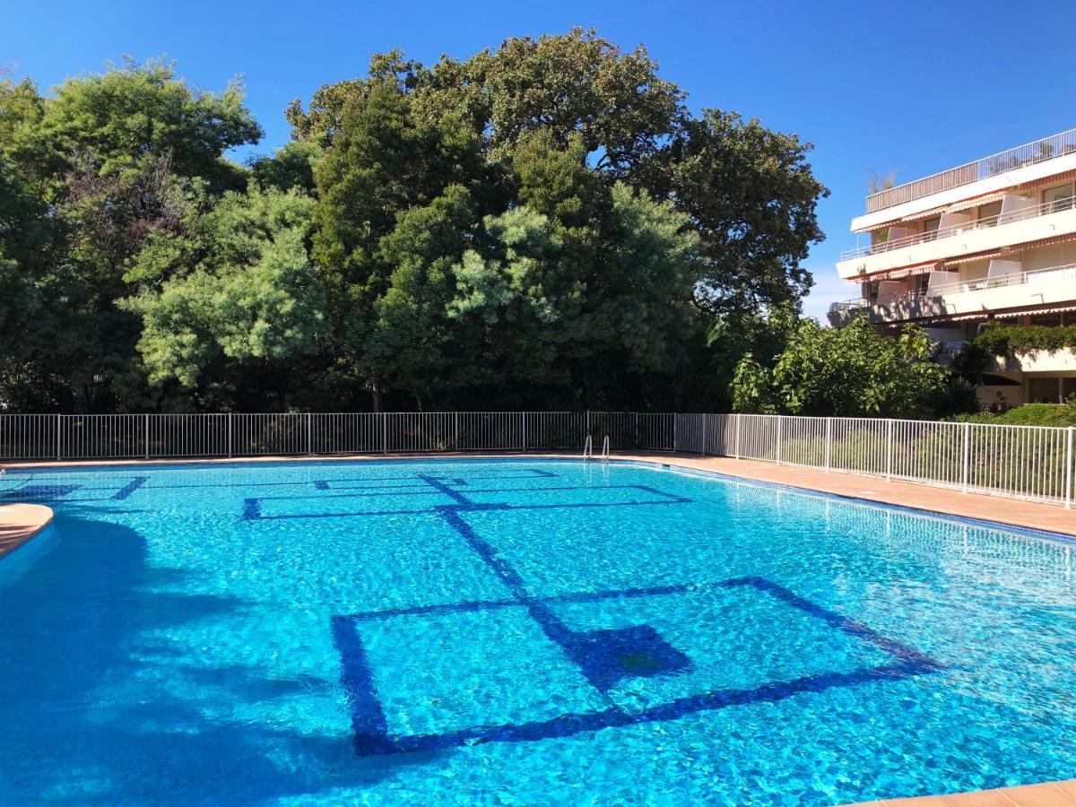 Apartament Un Nid A Saint Tropez Zewnętrze zdjęcie