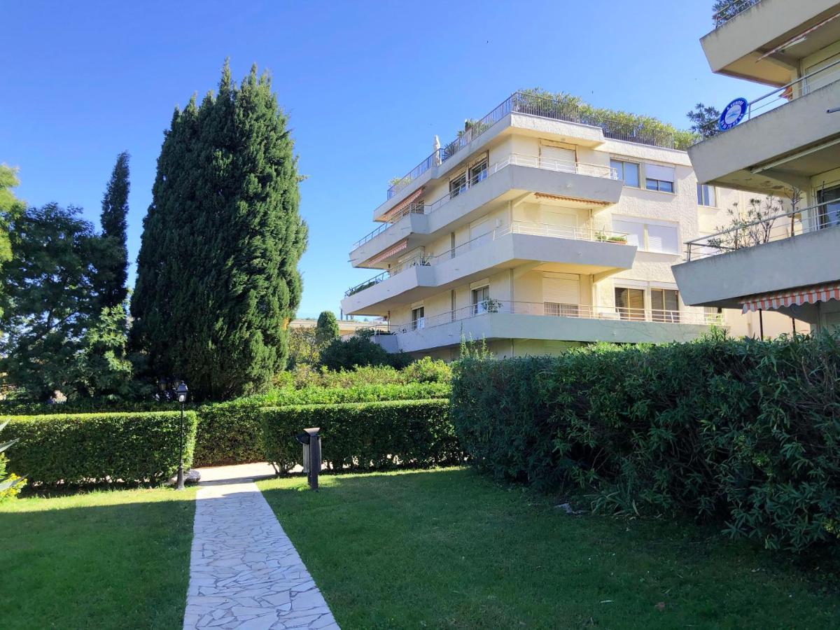 Apartament Un Nid A Saint Tropez Zewnętrze zdjęcie